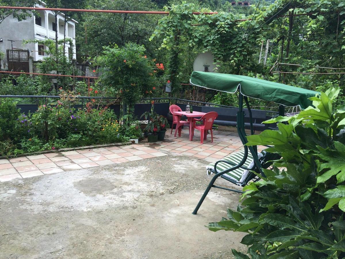 Guest House Nona Gonio Bagian luar foto